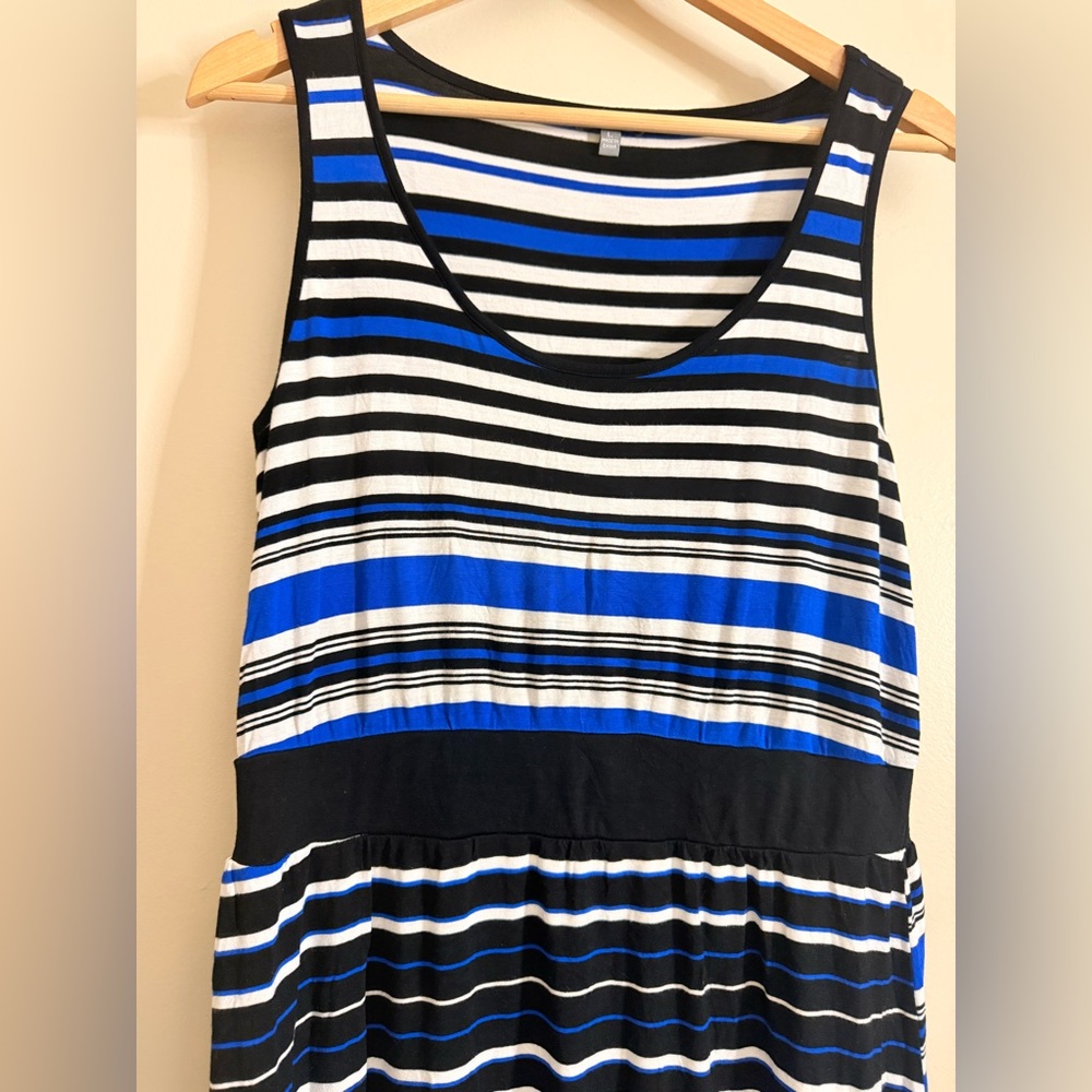 Neiman Marcus Black and Blue Striped Maxi‎ Dress size Large - Picture 2 of 11